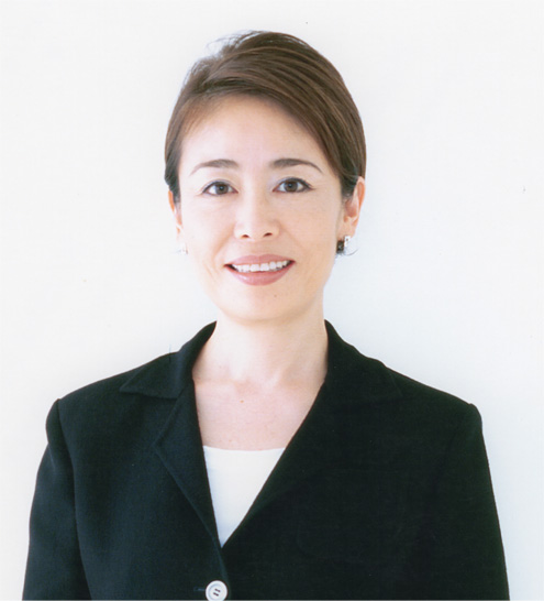 安藤　優子　氏